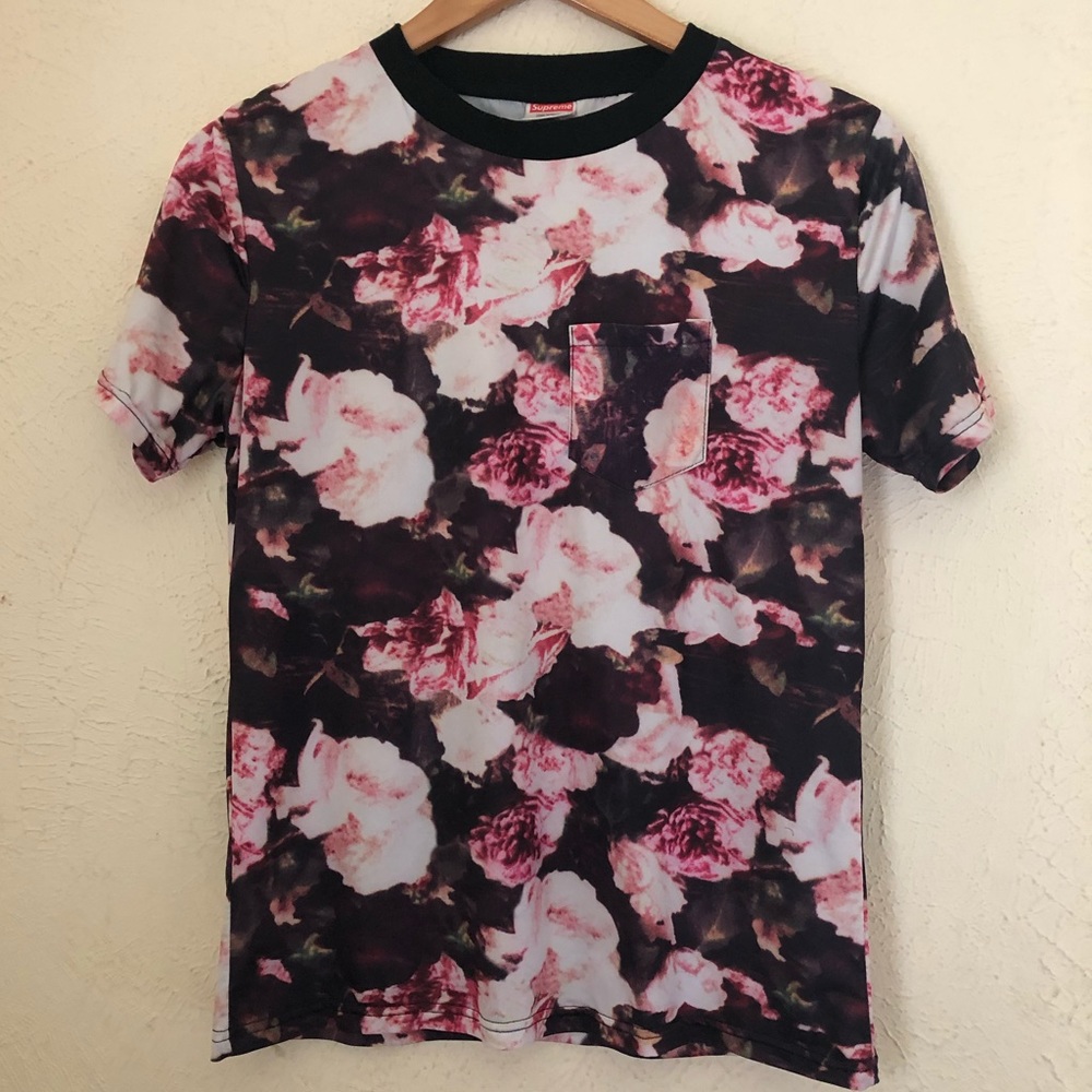 Supreme Floral Pocket Top